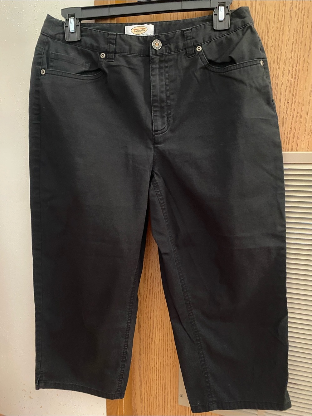 Talbots Petites Black Straight Crop Stretch Cotton Pants 6P Capris Neutral